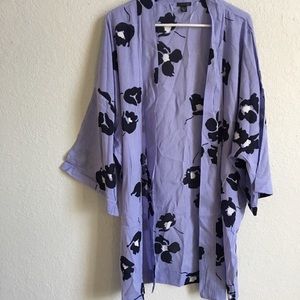 🍍Flash Sale🍍Ann Taylor Purple Kimono